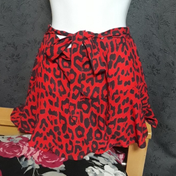 boohoo red leopard print